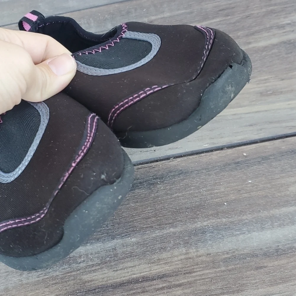 Speedo Kids Girls Water Shoes Loafer Flats sz S 5/6 outdoor